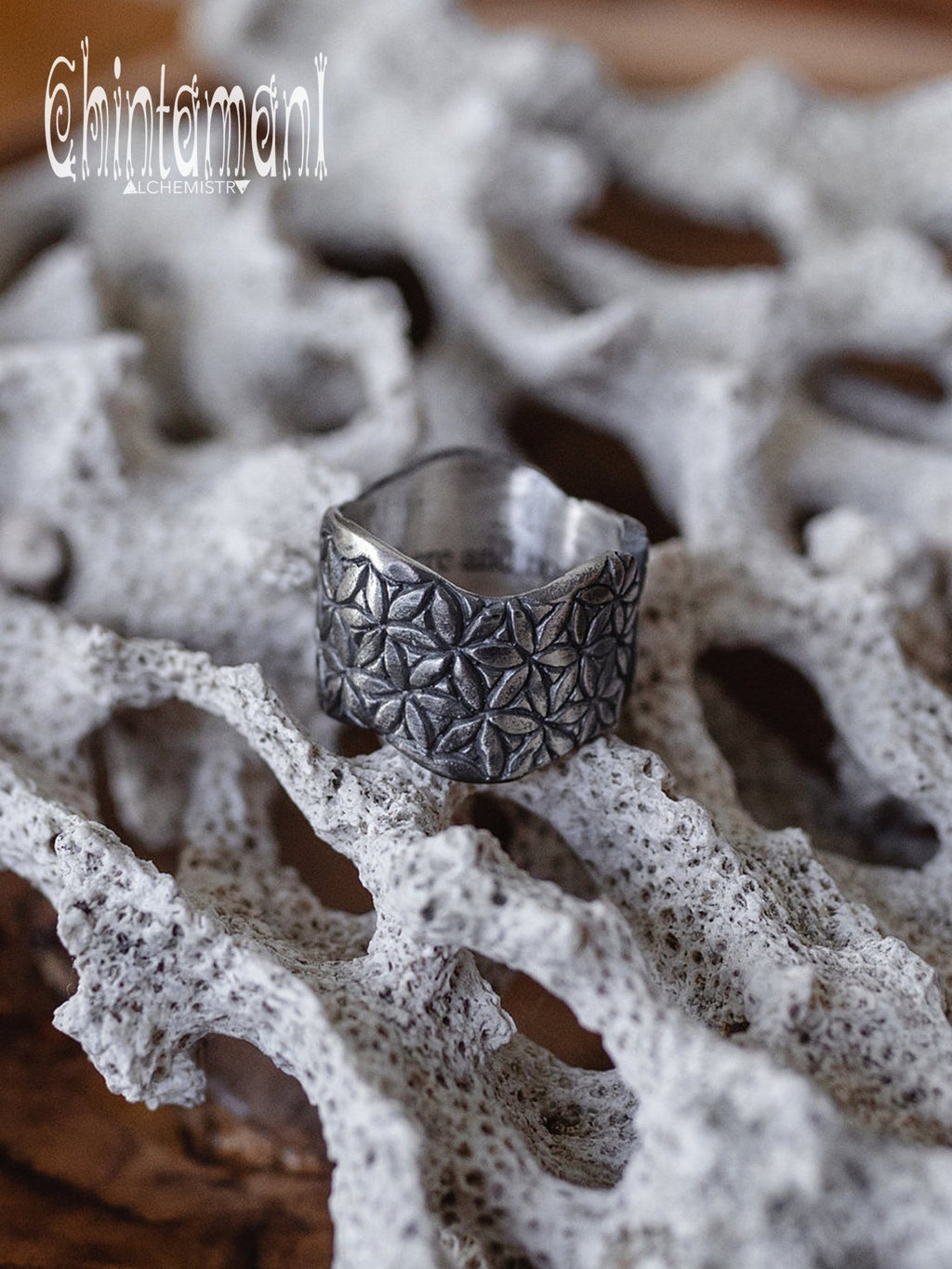 LIFE POWER Ring with Flower of Life pattern / 925 Silver - ChintamaniAlchemi