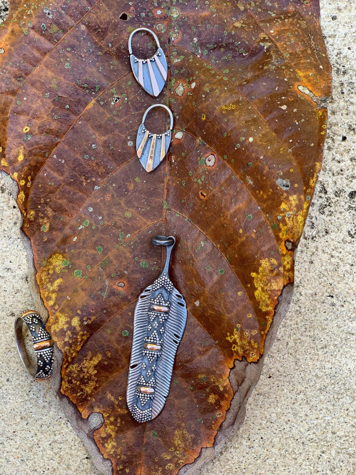 Silver & Gold Unique Bird Feather Pendant 925 Sterling Silver & 20K Gold / HUAYRURO - ChintamaniAlchemi