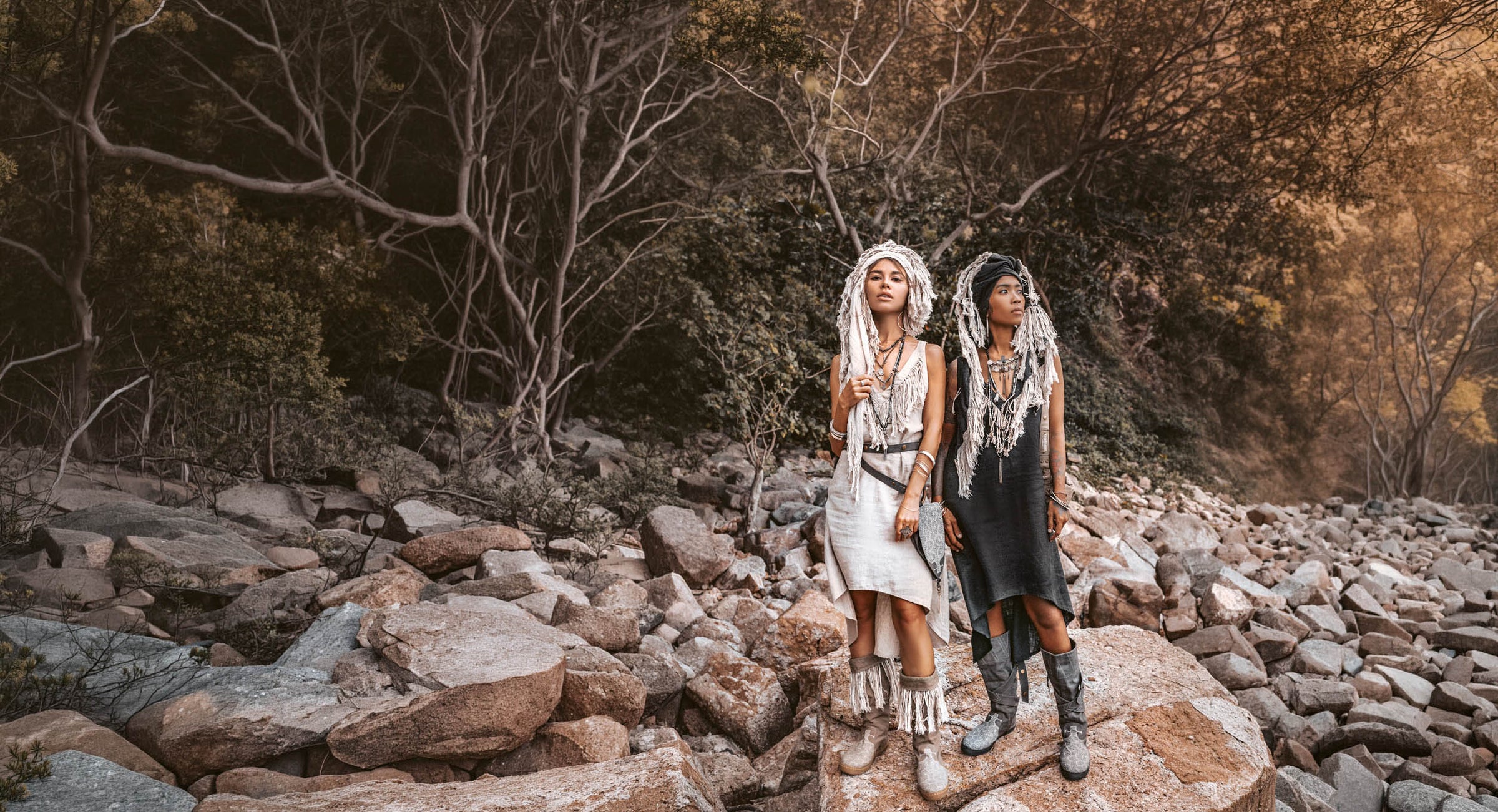 MINI & MIDI DRESS | ChintamaniAlchemi