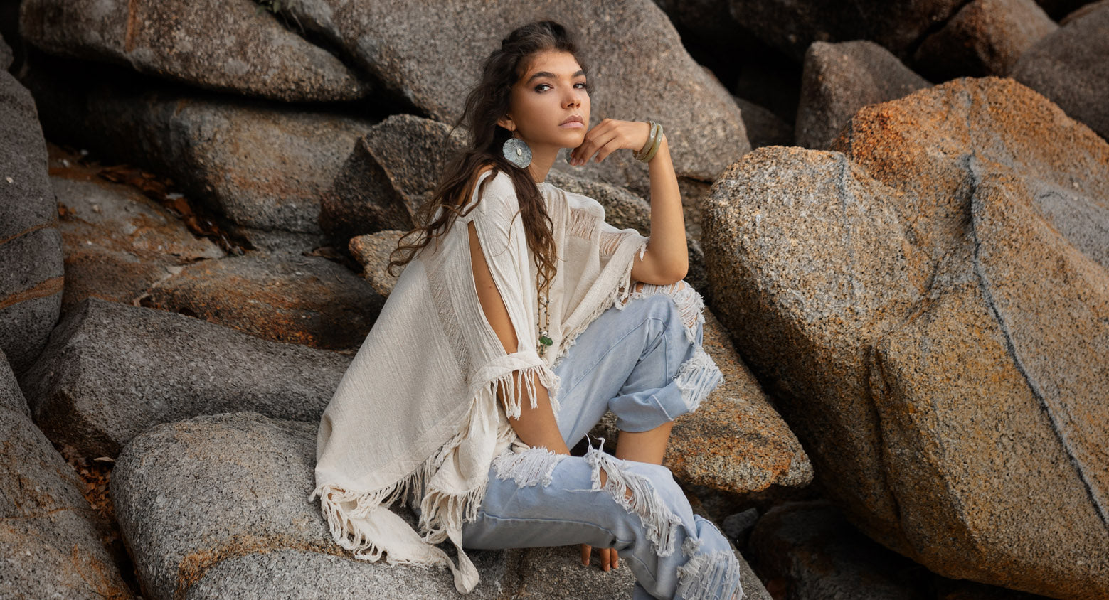 TOPS | ChintamaniAlchemi