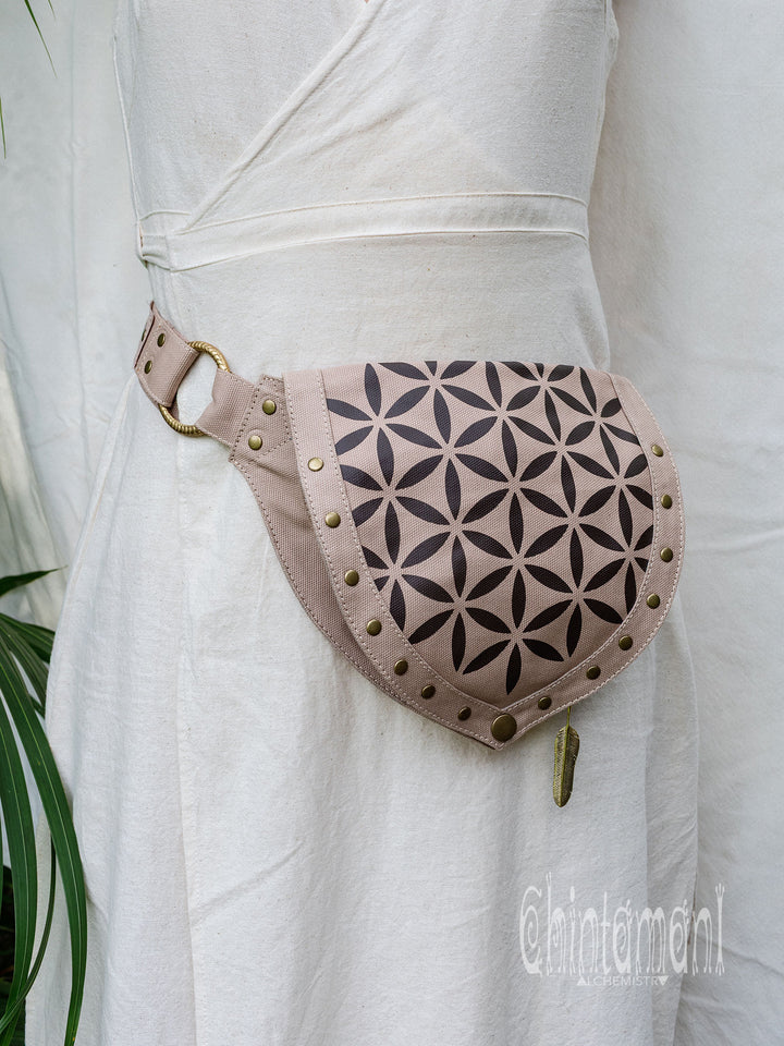 Flower Waist Bag / Beige