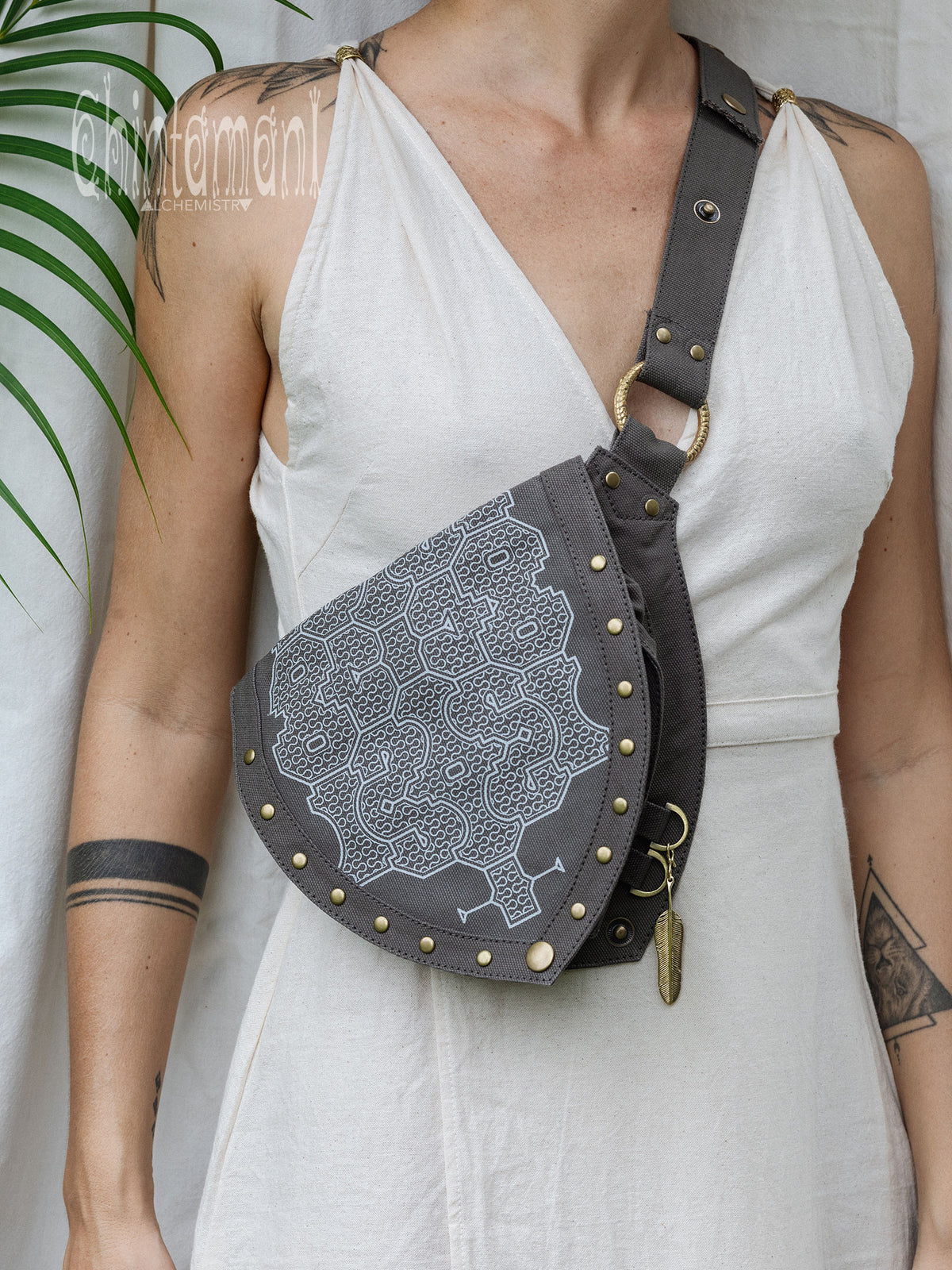 Shipibo Waist Bag / Dark Gray