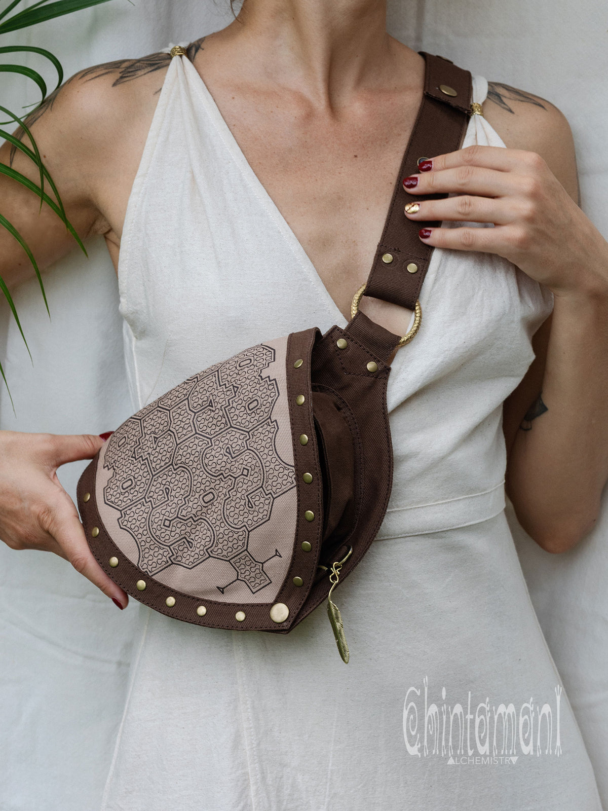 Shipibo Waist Bag / Brown