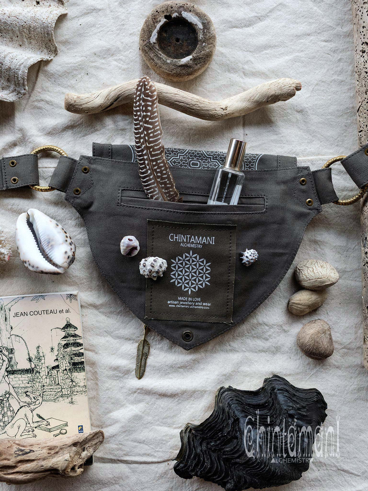 Shipibo Waist Bag / Dark Gray