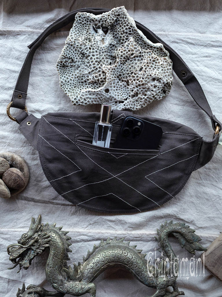 Banana Waist Bag / Dark Gray