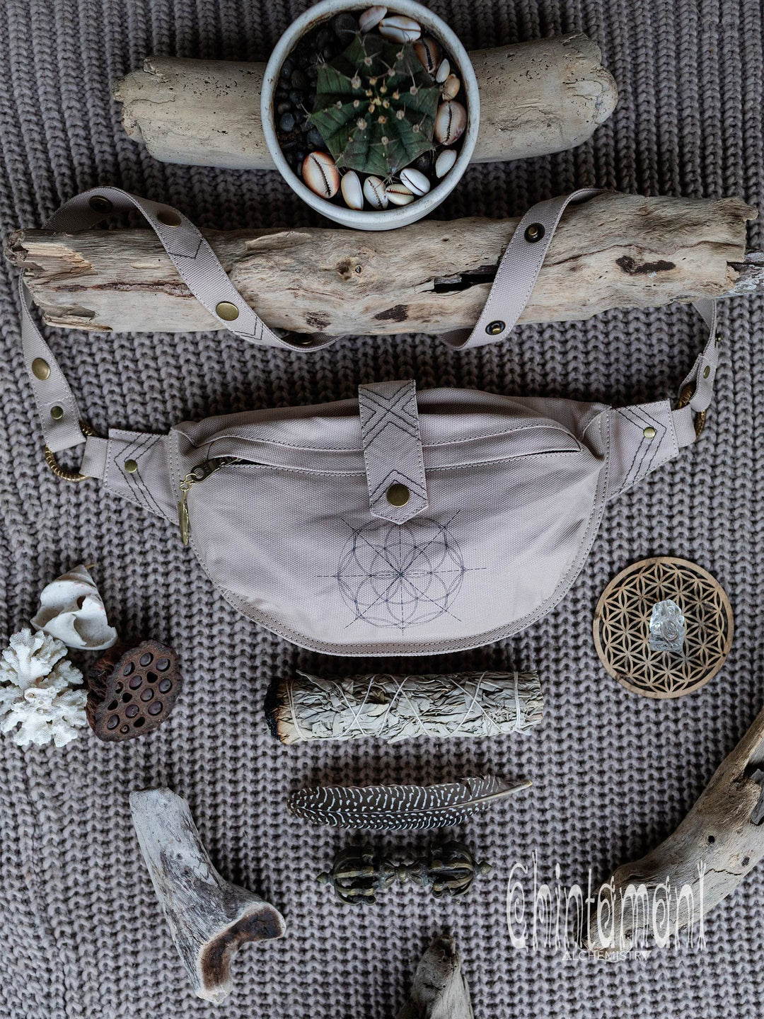 Banana Waist Bag / Light Gray