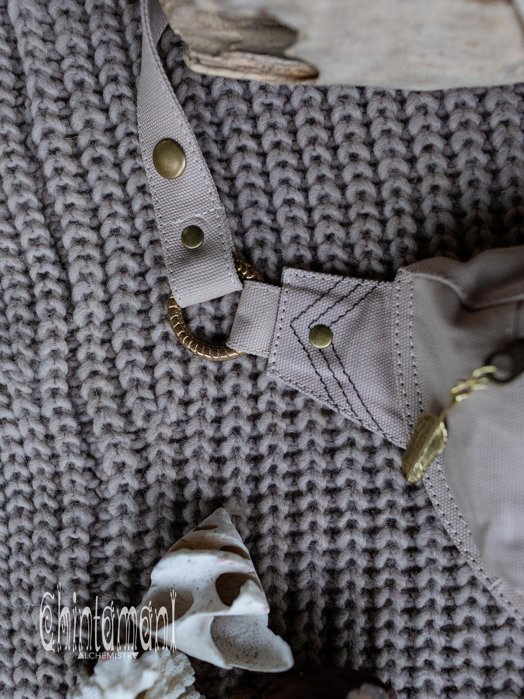 Banana Waist Bag / Light Gray