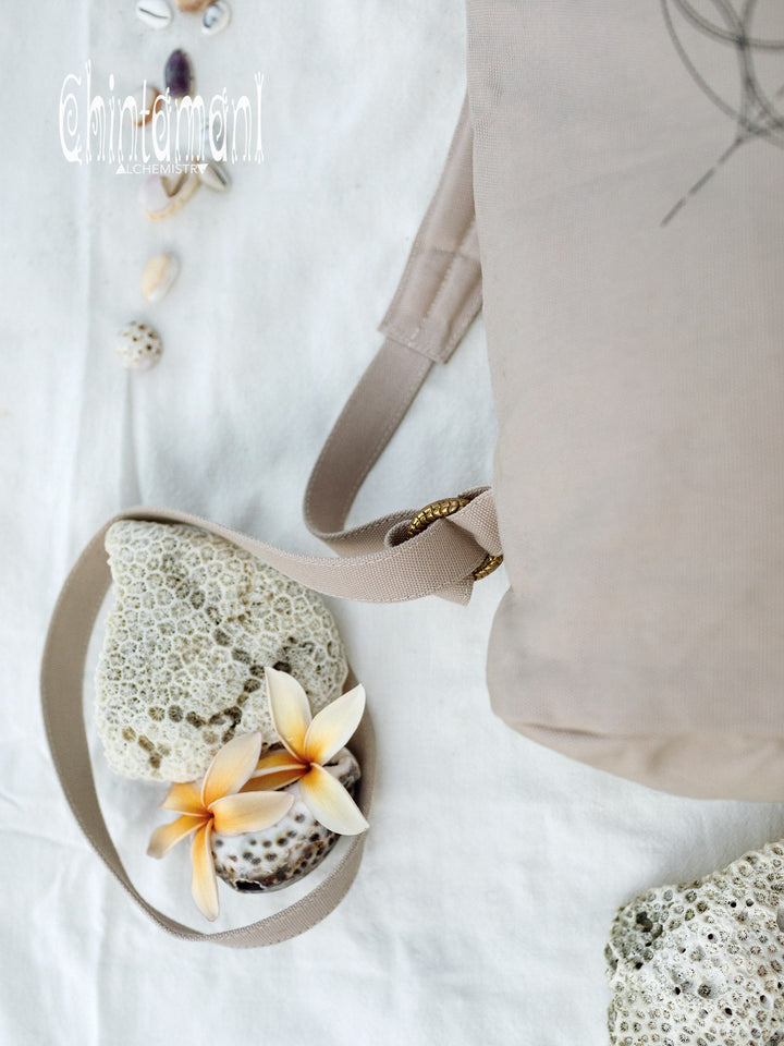 Flower RollTop Backpack / Light Gray