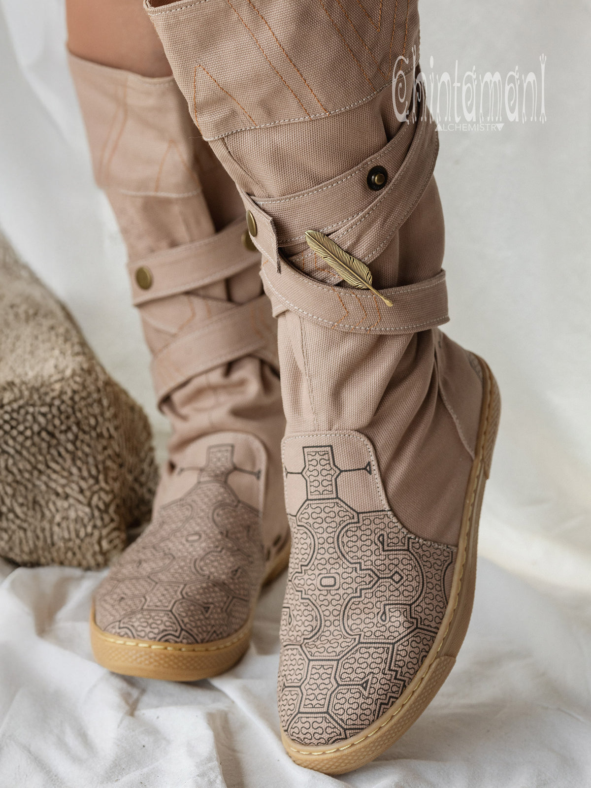 High Tribal Boots / Beige