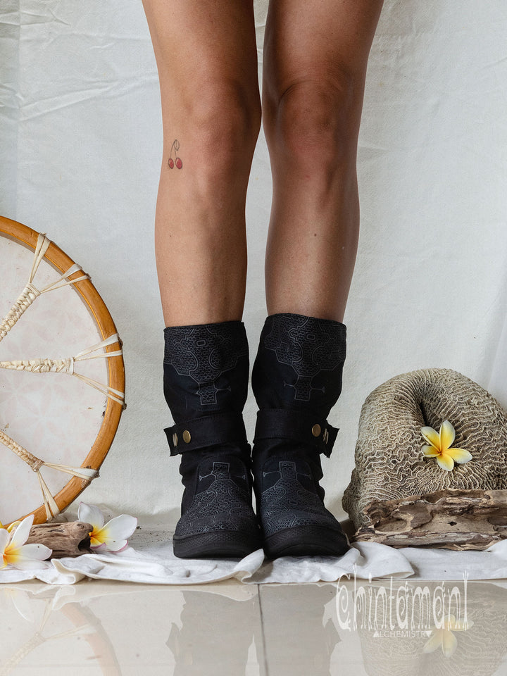 Medium Tribal Boots / Black