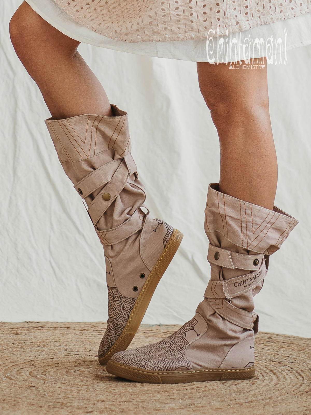High Tribal Boots / Beige
