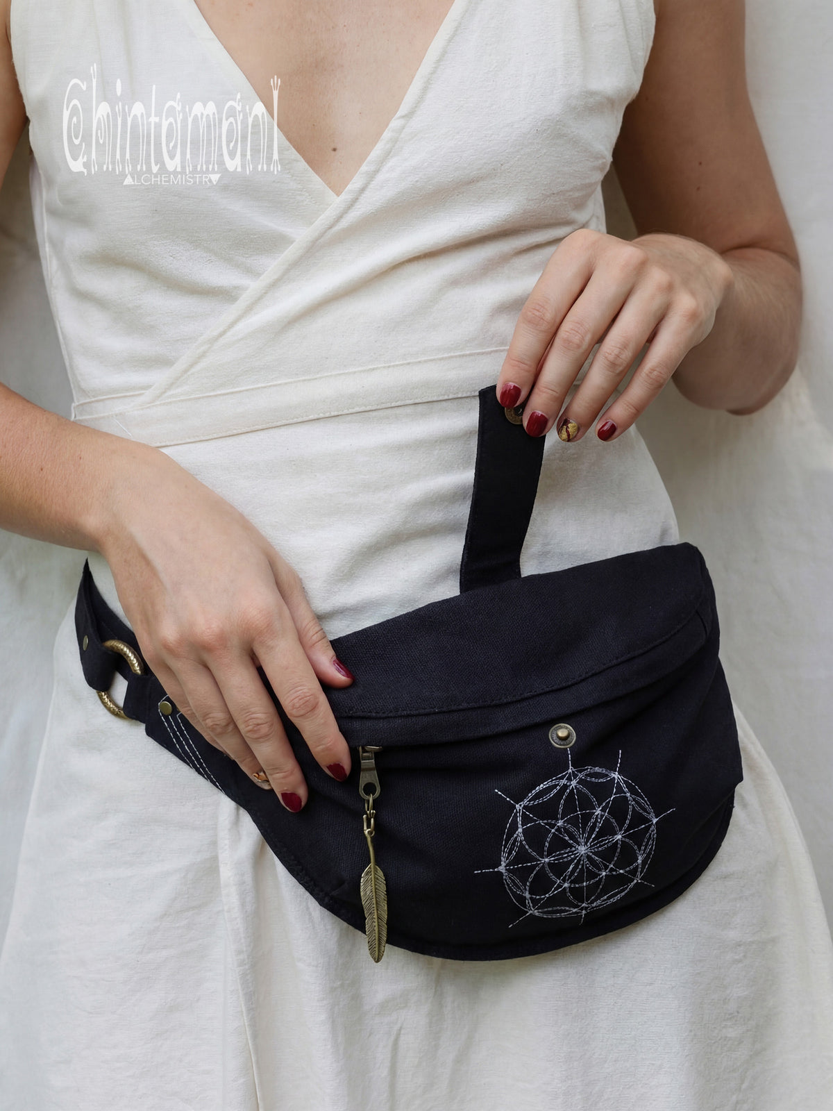 Banana Waist Bag / Black