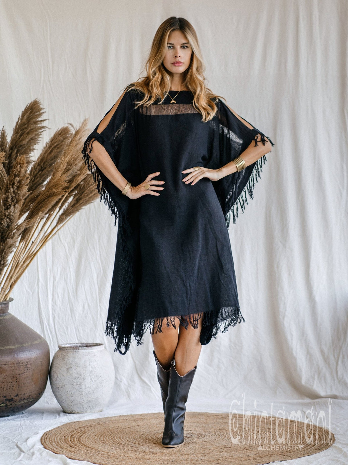 Beach Poncho Dress / Black - ChintamaniAlchemi