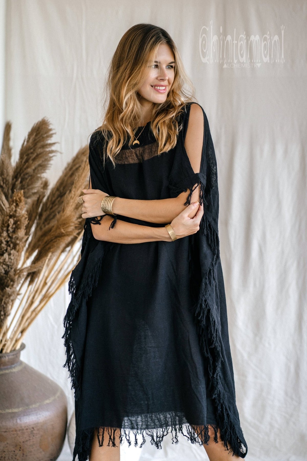 Beach Poncho Dress / Black - ChintamaniAlchemi