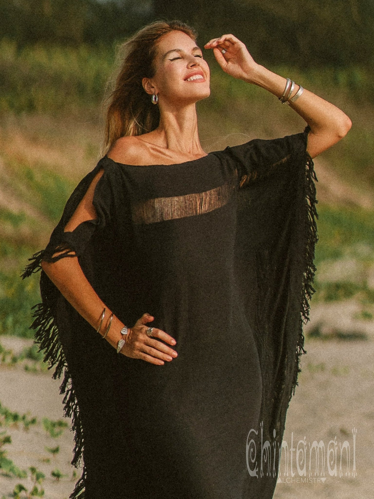 Beach Poncho Dress / Black - ChintamaniAlchemi