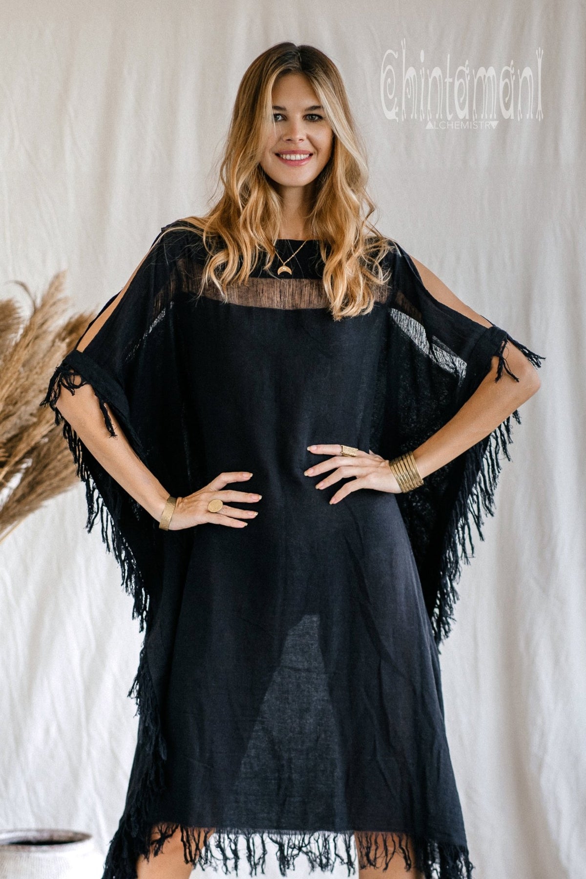 Beach Poncho Dress / Black - ChintamaniAlchemi