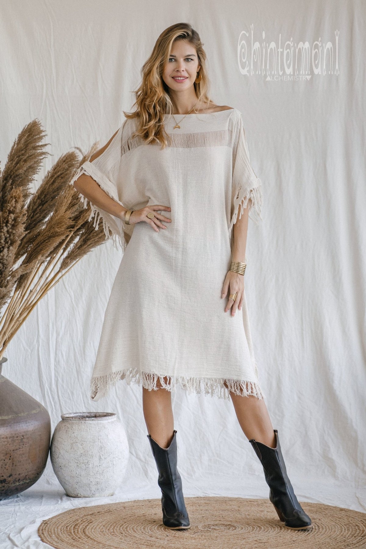 Beach Poncho Dress / Off White - ChintamaniAlchemi