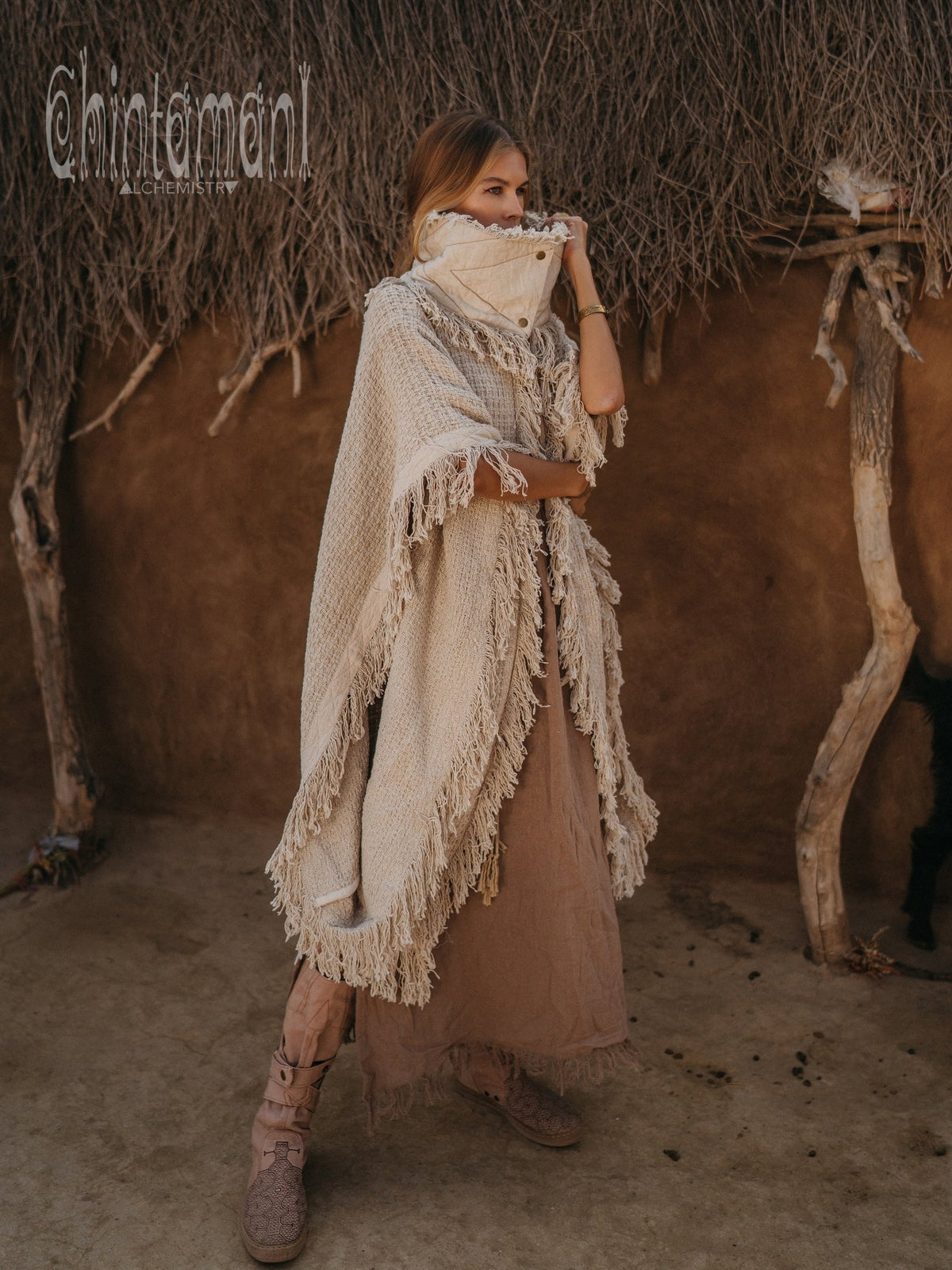 Bohemian Poncho Coat / Off White - ChintamaniAlchemi