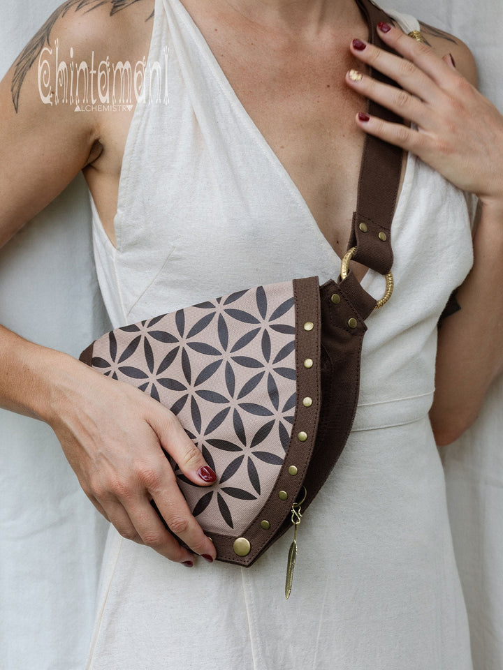 Flower Waist Bag / Brown - ChintamaniAlchemi
