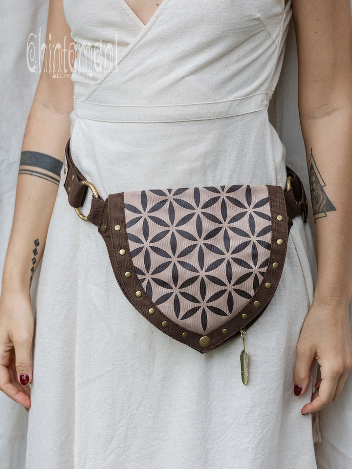 Flower Waist Bag / Brown - ChintamaniAlchemi