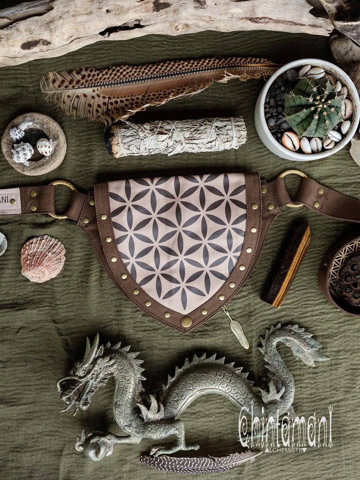 Flower Waist Bag / Brown - ChintamaniAlchemi