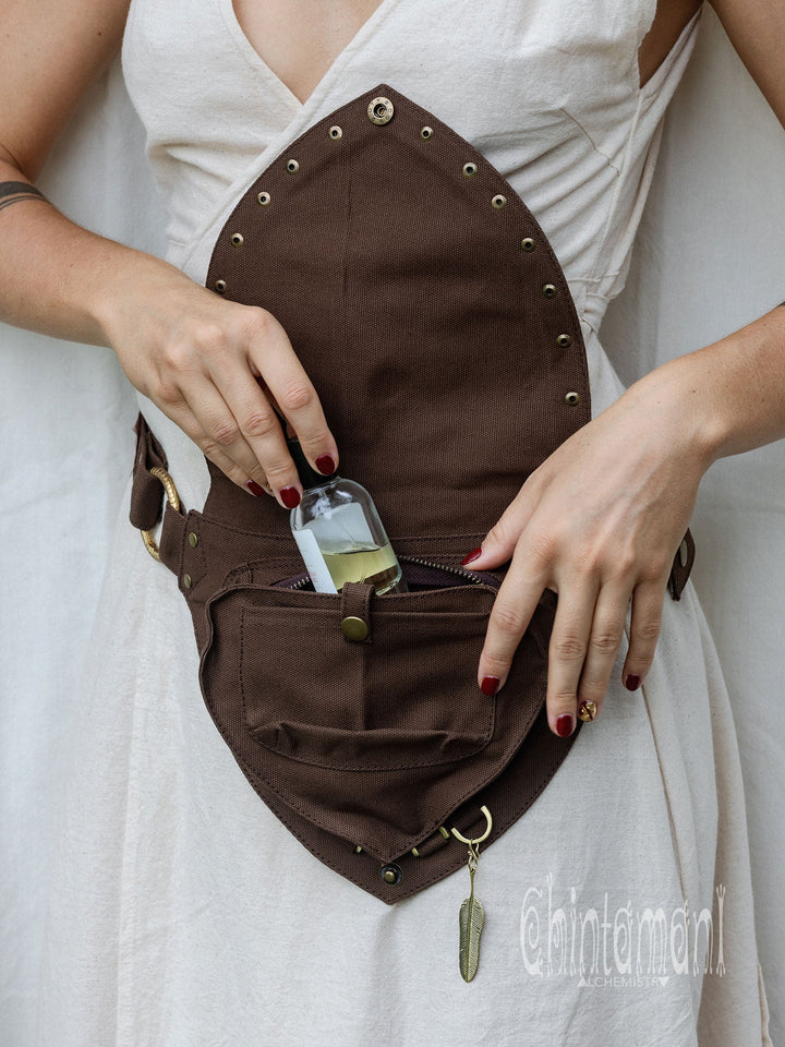 Flower Waist Bag / Brown - ChintamaniAlchemi