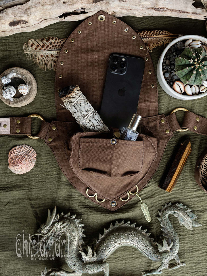 Flower Waist Bag / Brown - ChintamaniAlchemi