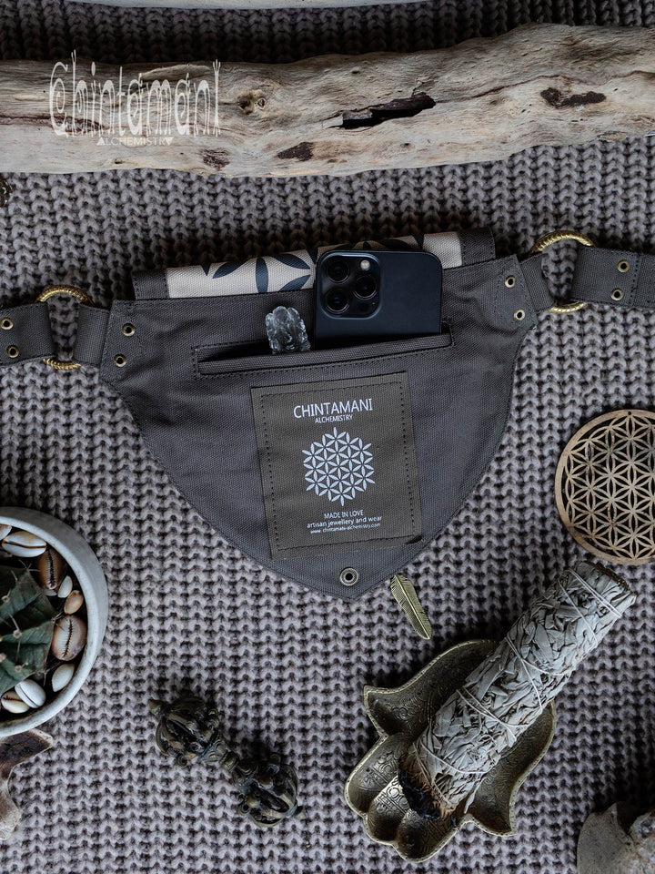 Flower Waist Bag / Grey - ChintamaniAlchemi