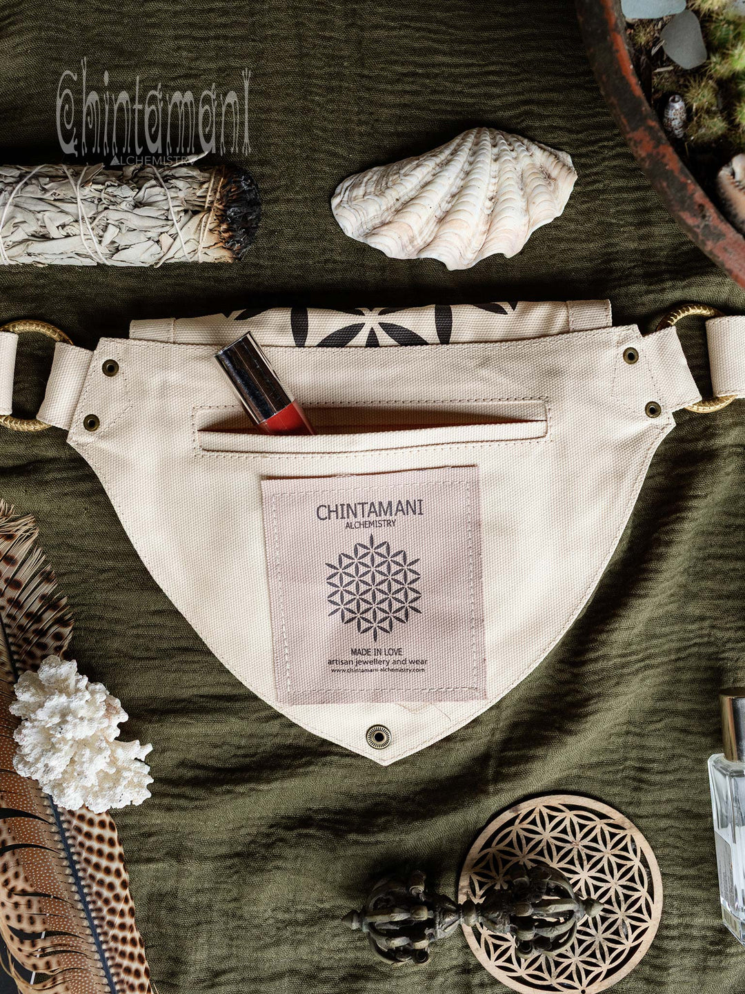 Flower Waist Bag / Off White - ChintamaniAlchemi
