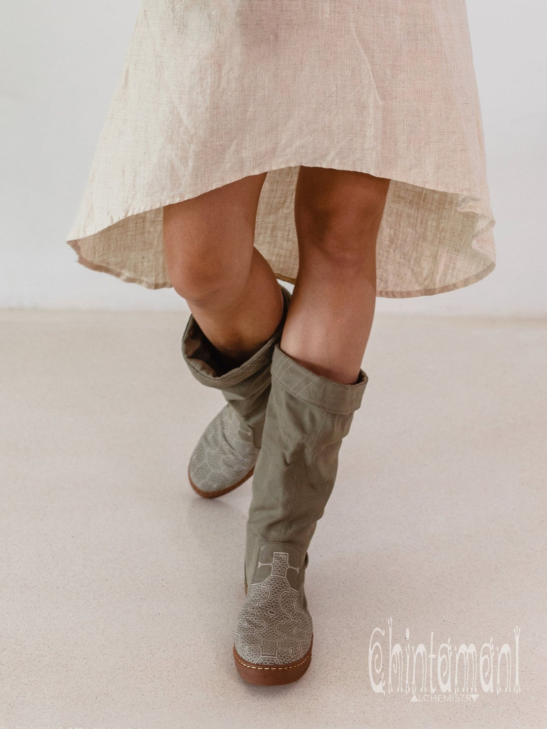 Fringy Tribal Boots / Army Green - ChintamaniAlchemi