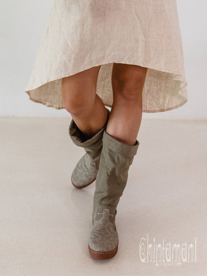 Fringy Tribal Boots / Army Green - ChintamaniAlchemi