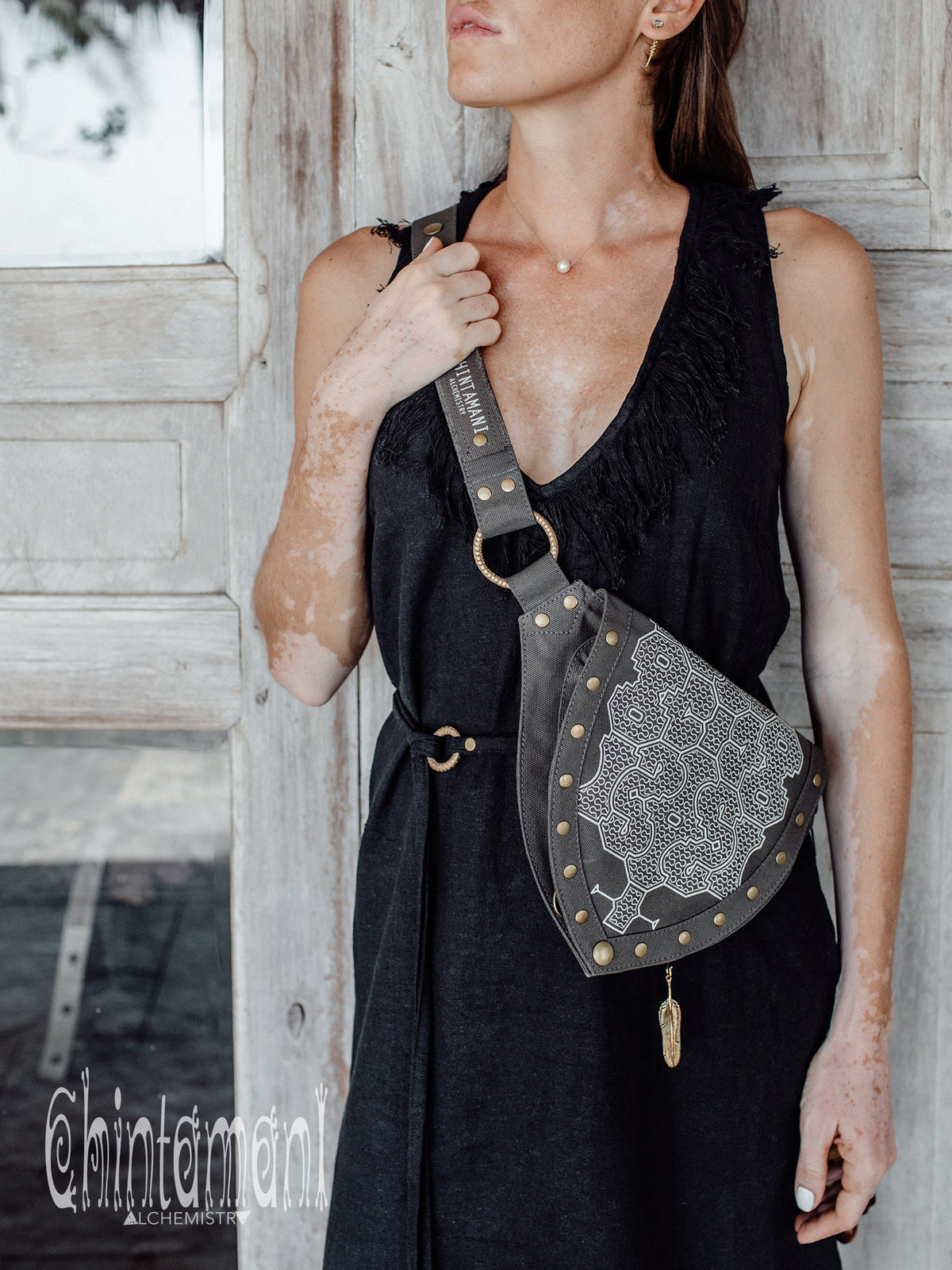 Shipibo Waist Bag / Dark Gray