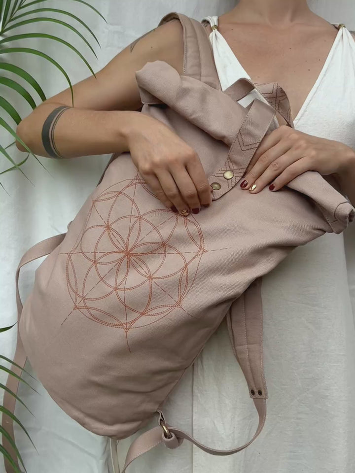Flower RollTop Backpack / Beige