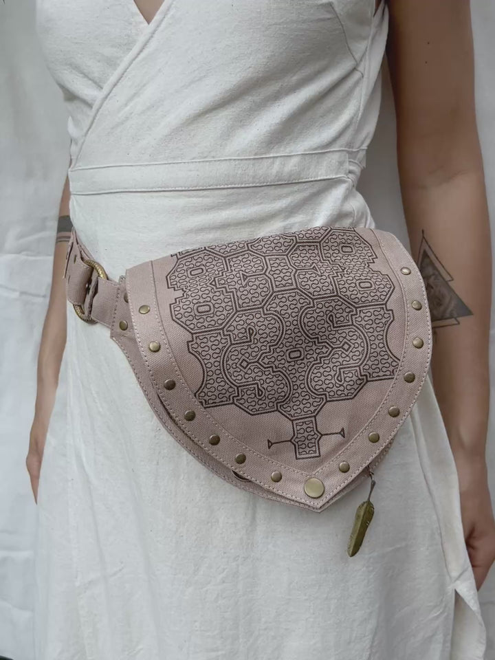 Shipibo Waist Bag / Beige
