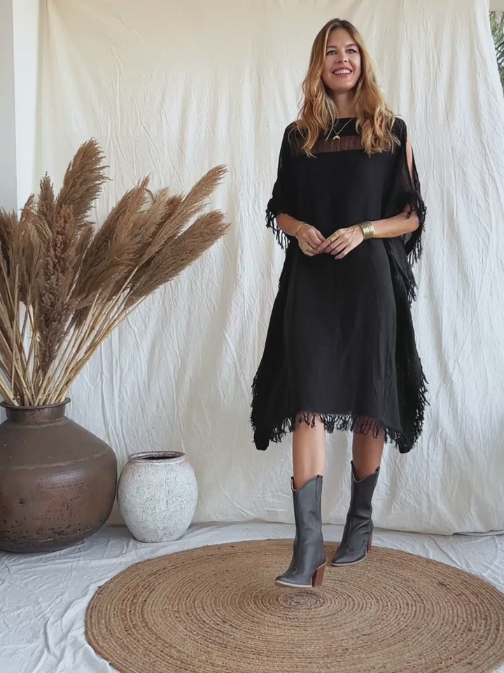 Beach Poncho Dress / Black