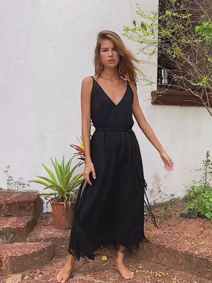 V-neck Maxi Dress / Black