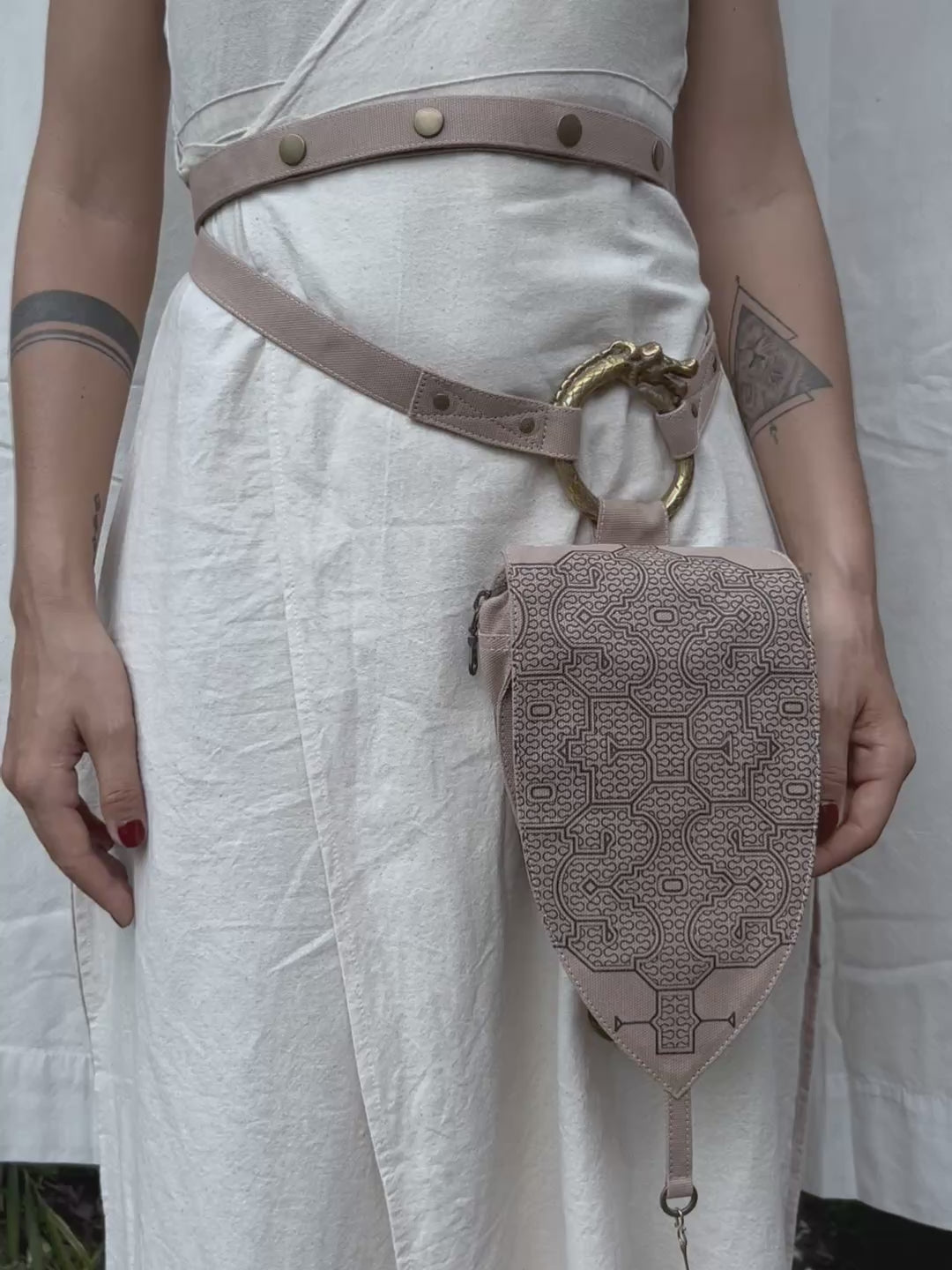 Transformer Waist Bag / Beige
