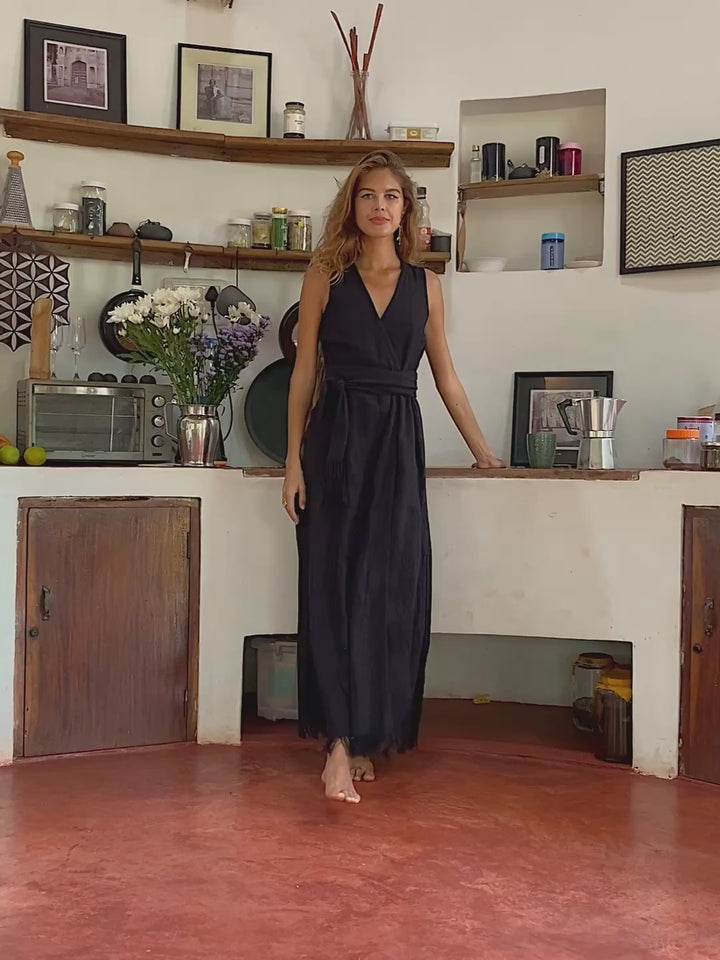 Goan Wrap Dress / Black