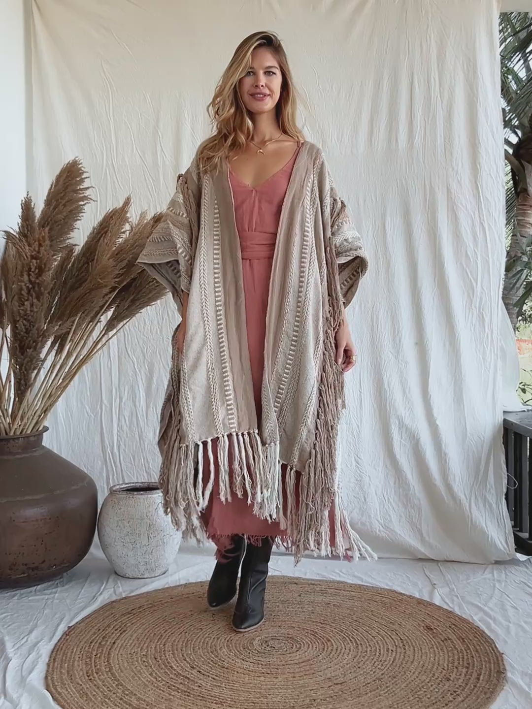 Jacquard Tassel Poncho / Coffee