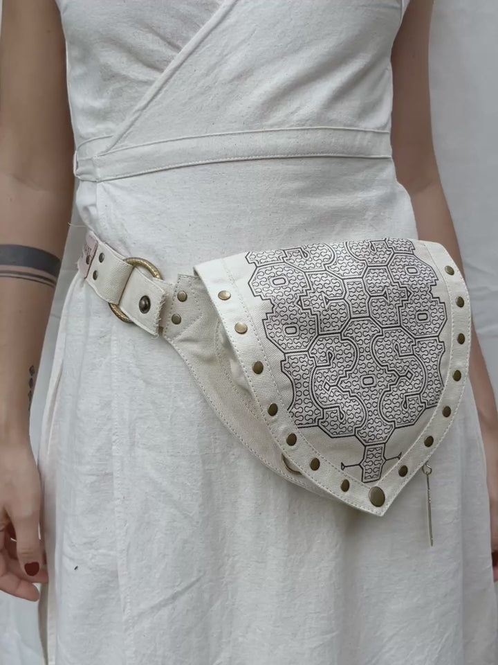 Shipibo Waist Bag / Off White