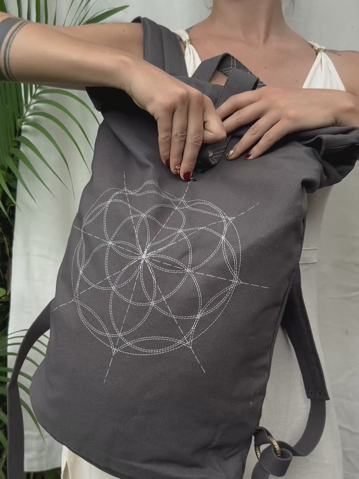 Flower RollTop Backpack / Dark Gray