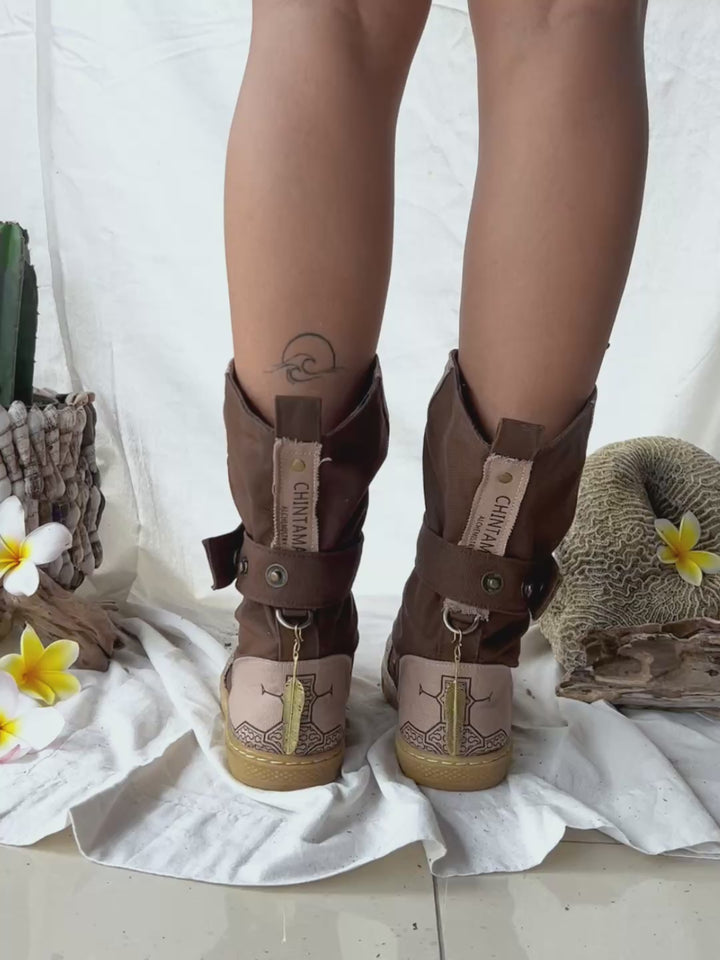 Medium Tribal Boots / Brown