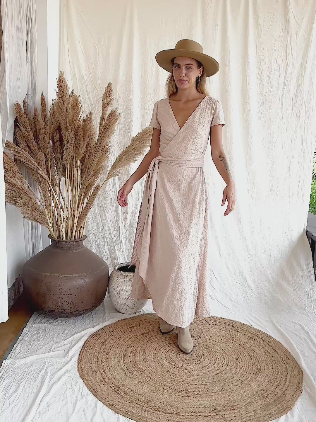 Organic Wrap Dress / Beige