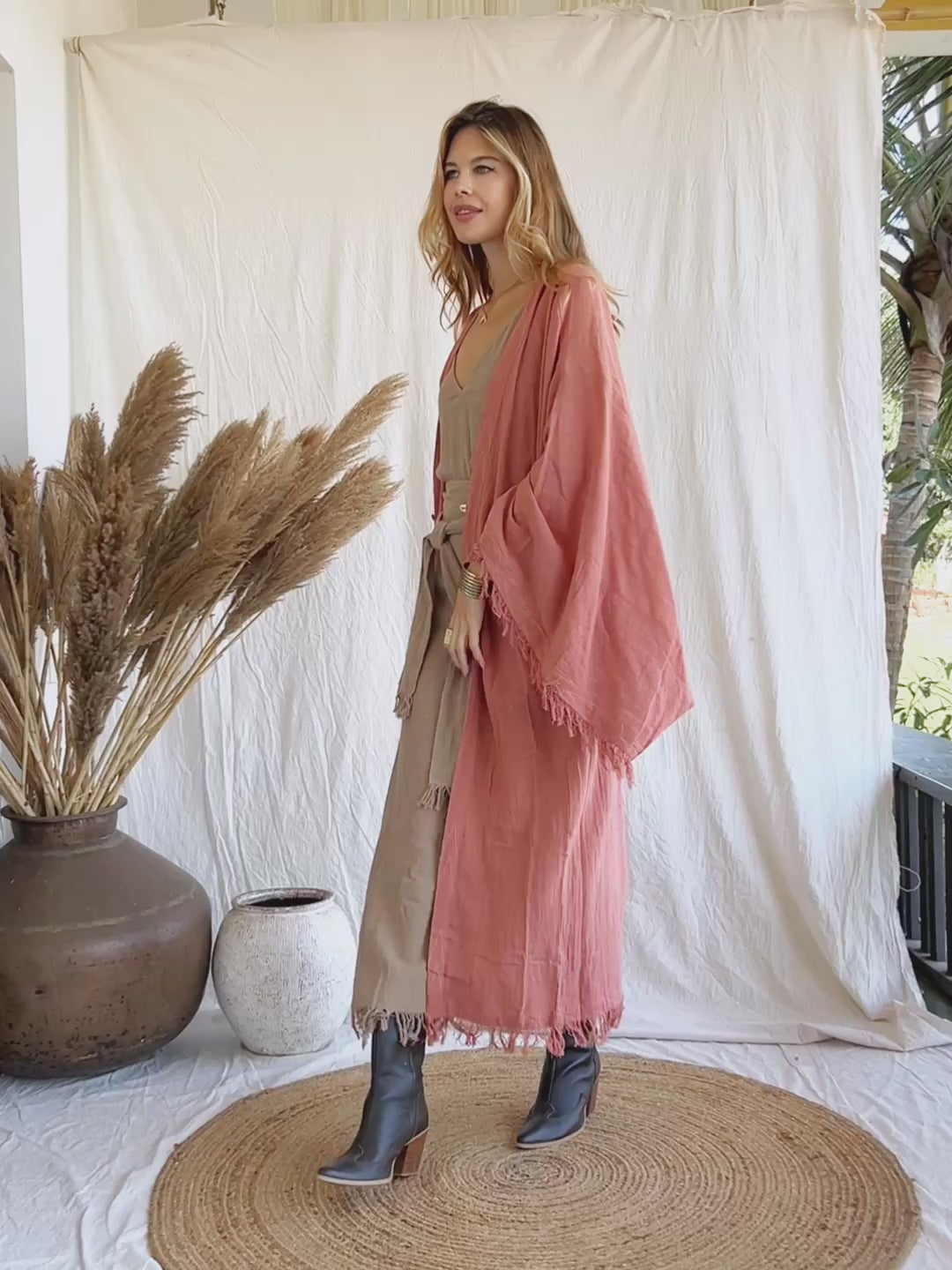 Wide Sleeve Kimono / Soft Pink