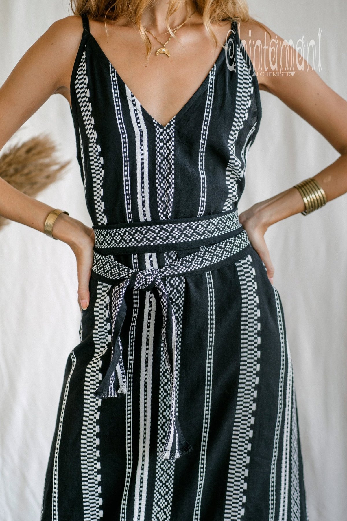 V-neck Jaquard Maxi Dress / Black and White - ChintamaniAlchemi