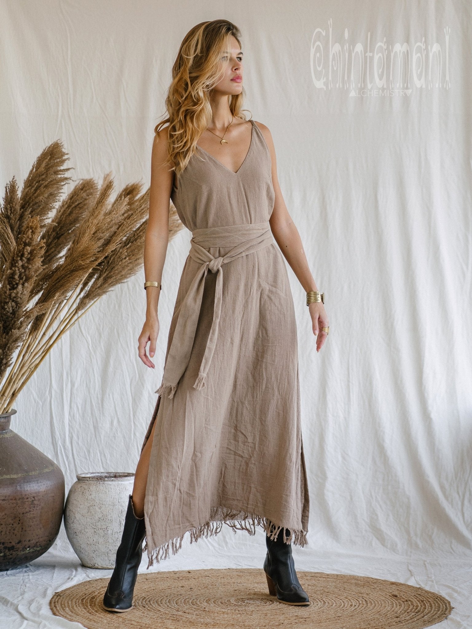 V-neck Maxi Dress / Coffee - ChintamaniAlchemi