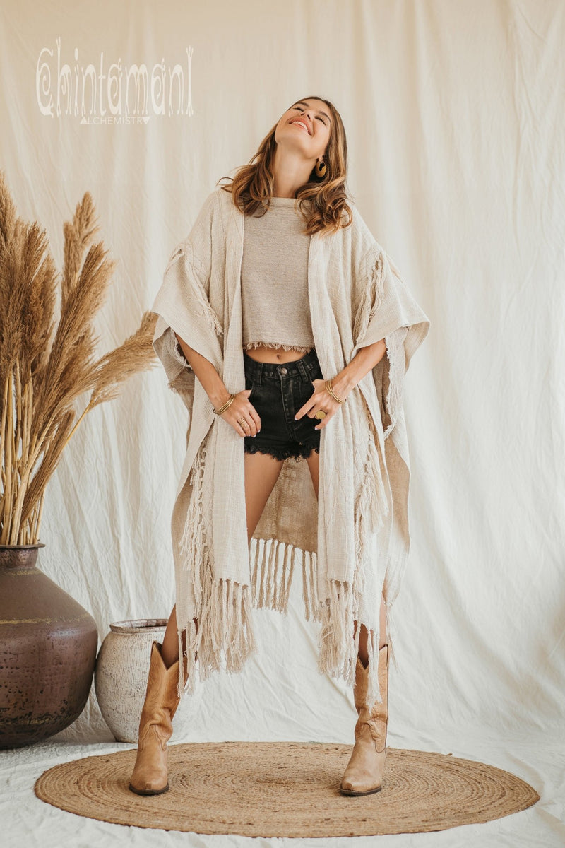 356 Open poncho with tassels / Off White - ChintamaniAlchemi