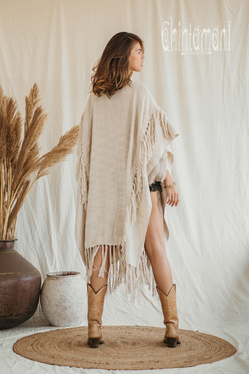 356 Open poncho with tassels / Off White - ChintamaniAlchemi