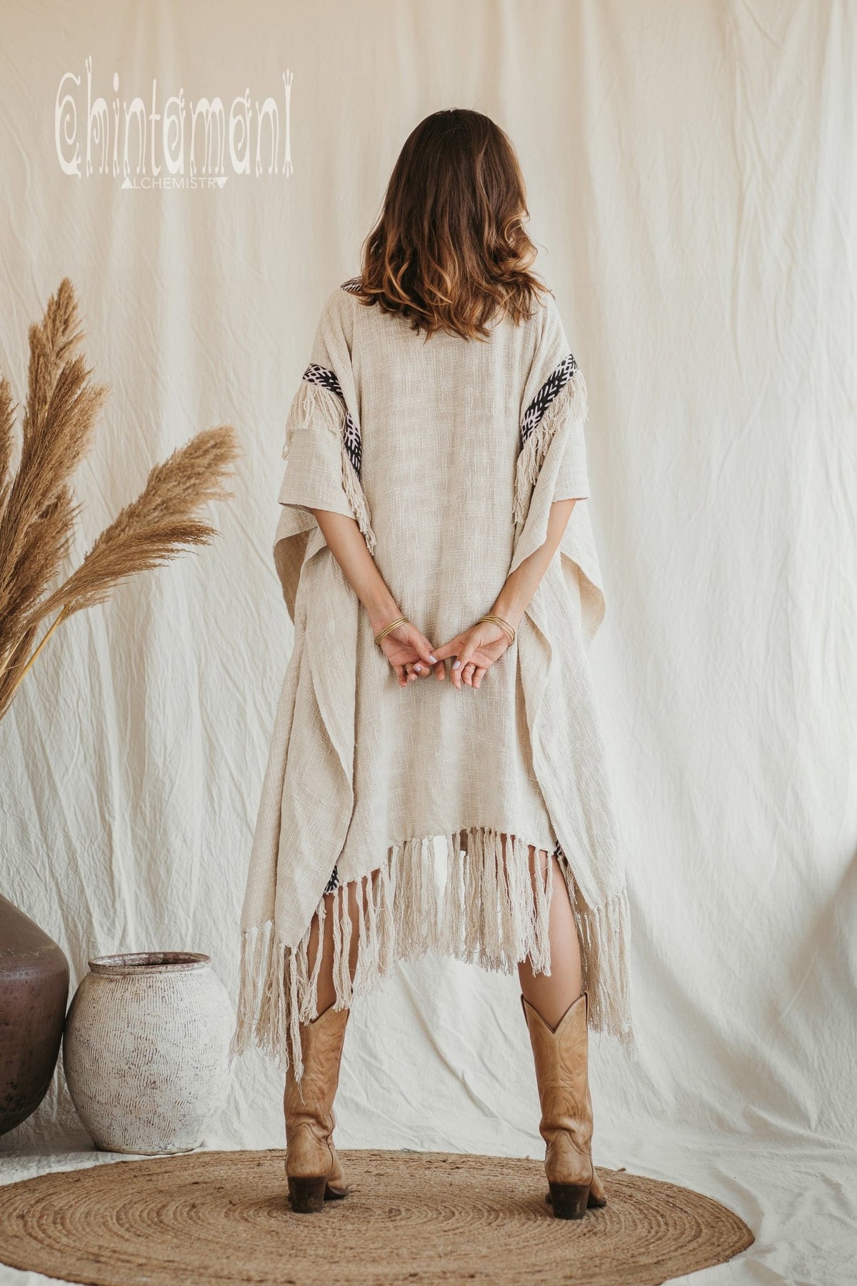 357 Poncho with tassels and hemp inserts / Off White - ChintamaniAlchemi