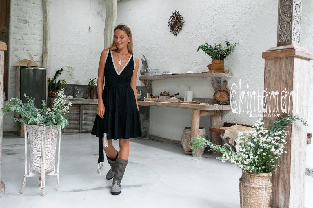 Alma Libra Tiered Midi Dress / Bamboo / Black - ChintamaniAlchemi